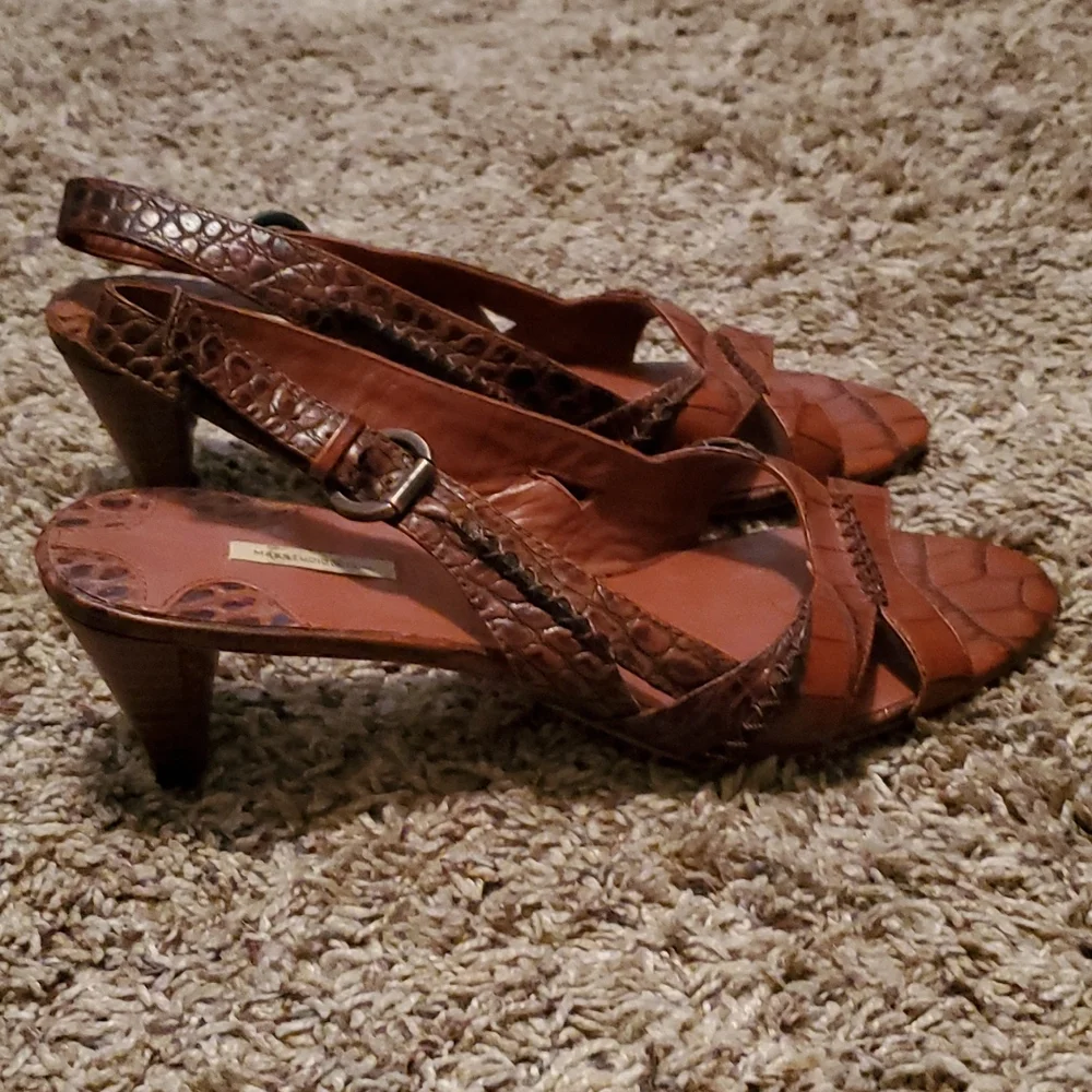 Max Studio Koi Low Heel Sandals